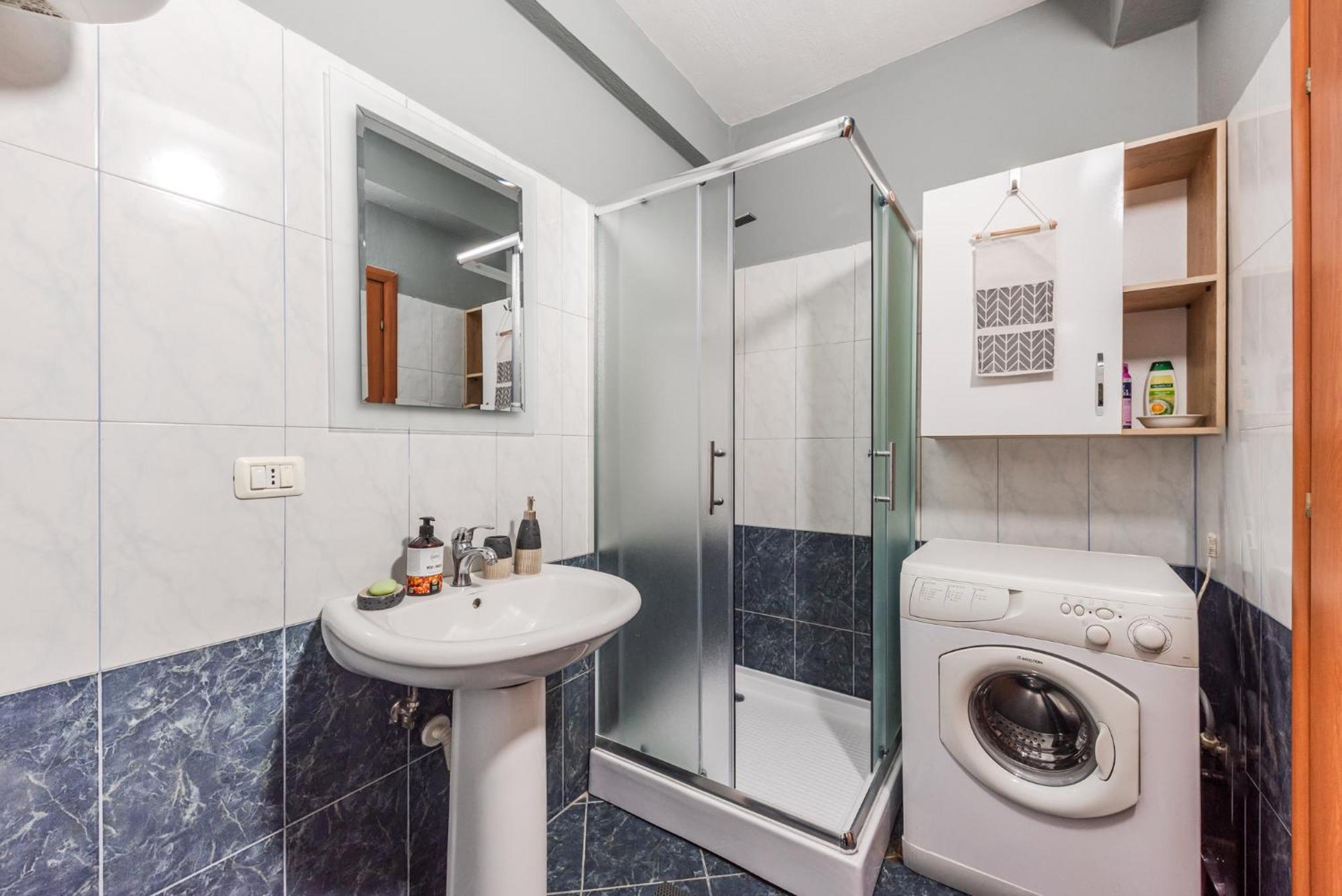 Sunny Central Apartment Дуррес Екстер'єр фото